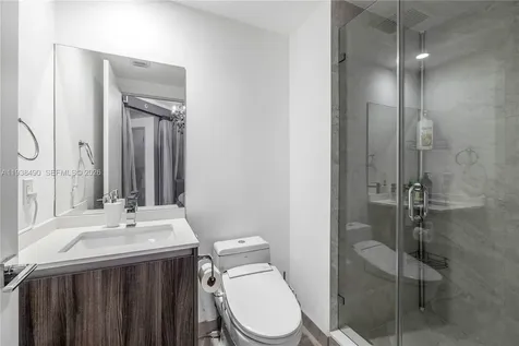 488 NE 18th Street Miami FL 33132