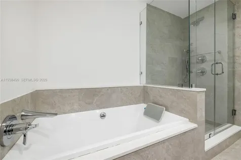488 NE 18th Street Miami FL 33132