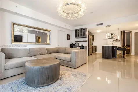 488 NE 18th Street Miami FL 33132