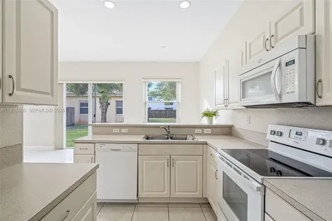 1924 SE 17th Court Homestead FL 33035