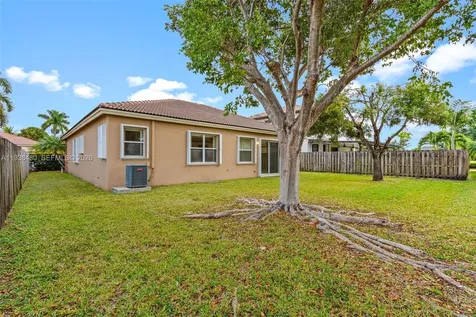 1924 SE 17th Court Homestead FL 33035