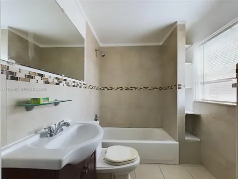 616 SW 8th Homestead FL 33030