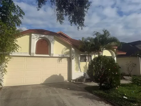 316 Bishop Road North Lauderdale FL 33068