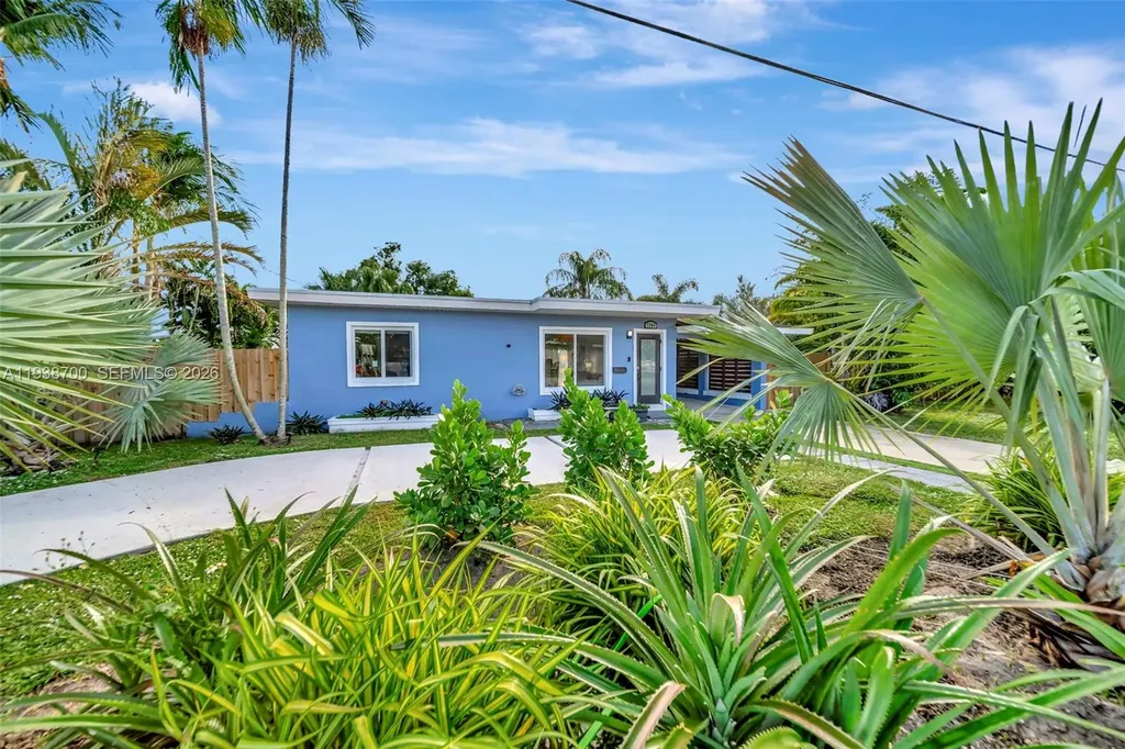 2304 SE 13th Court Pompano Beach FL 33062