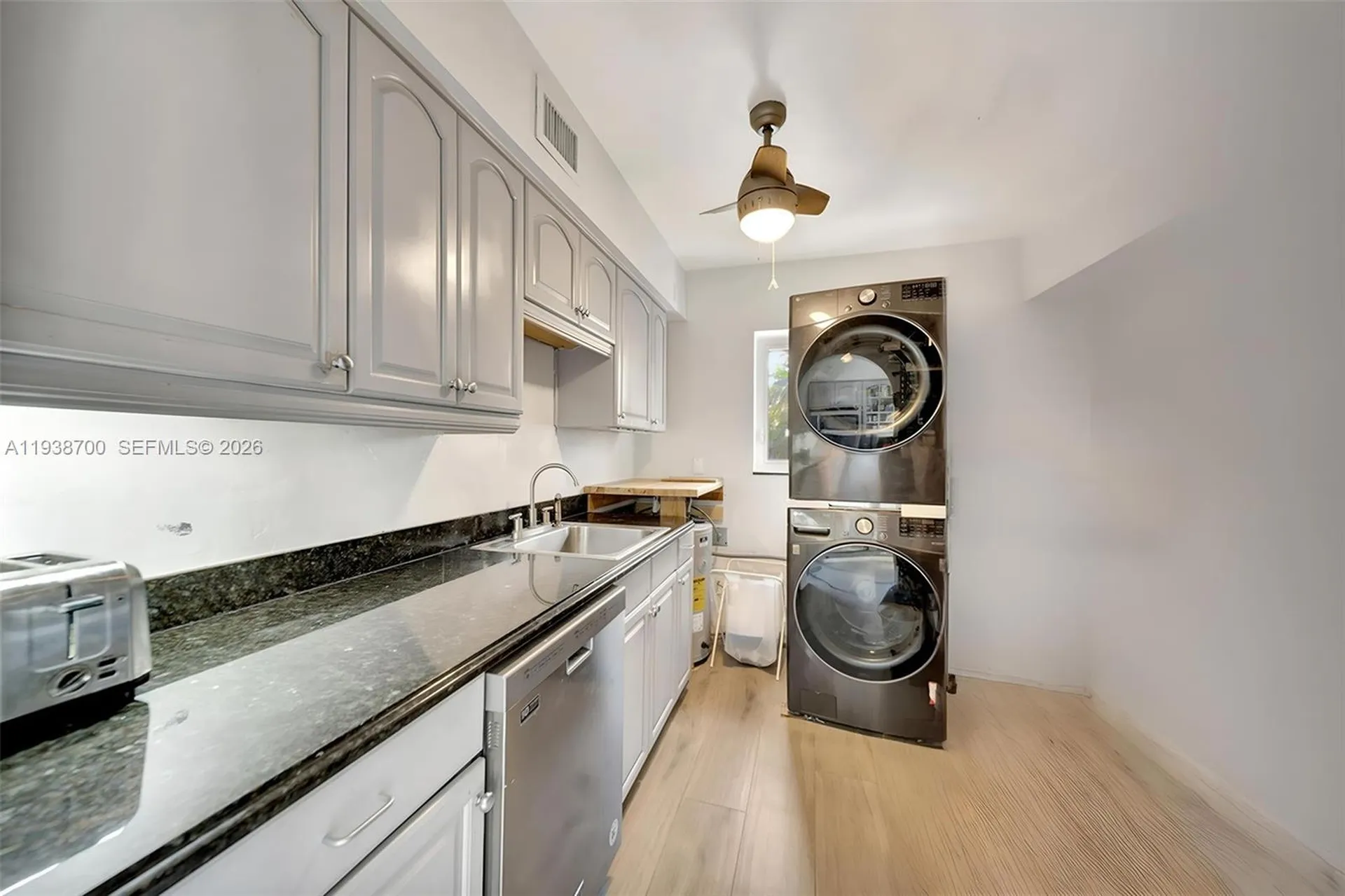 2304 SE 13th Court Pompano Beach FL 33062