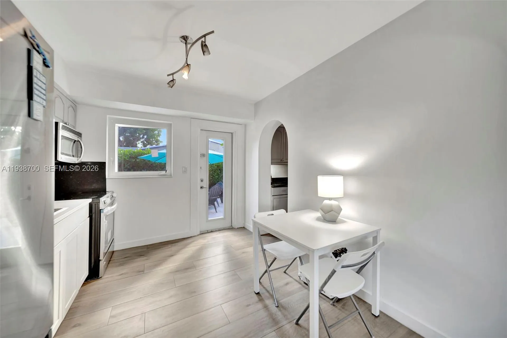 2304 SE 13th Court Pompano Beach FL 33062