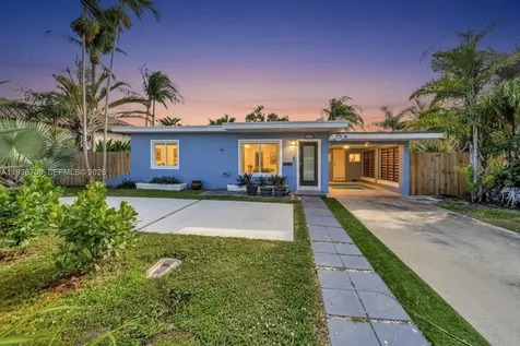 2304 SE 13th Court Pompano Beach FL 33062