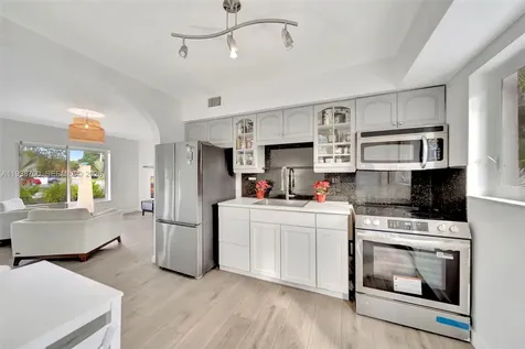 2304 SE 13th Court Pompano Beach FL 33062