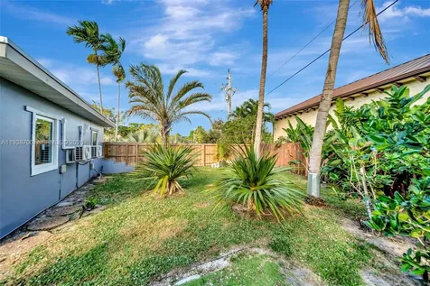2304 SE 13th Court Pompano Beach FL 33062