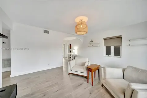 2304 SE 13th Court Pompano Beach FL 33062
