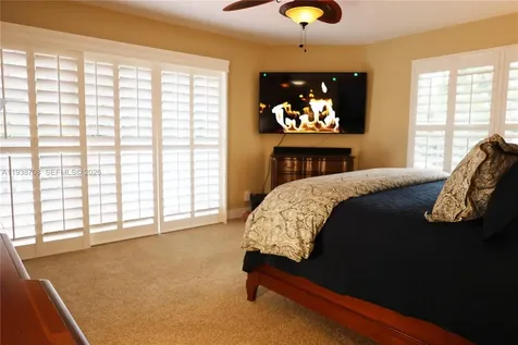 7802 N 155th Place N Palm Beach Gardens FL 33418