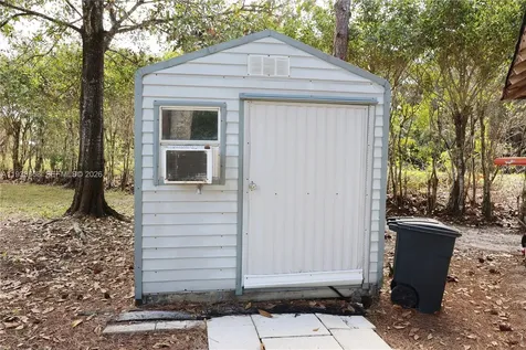 7802 N 155th Place N Palm Beach Gardens FL 33418