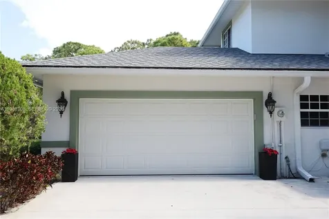 7802 N 155th Place N Palm Beach Gardens FL 33418