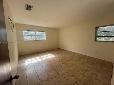 58 NE 117th Street Miami FL 33161