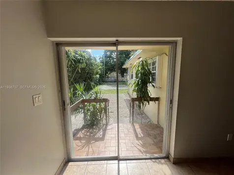 58 NE 117th Street Miami FL 33161