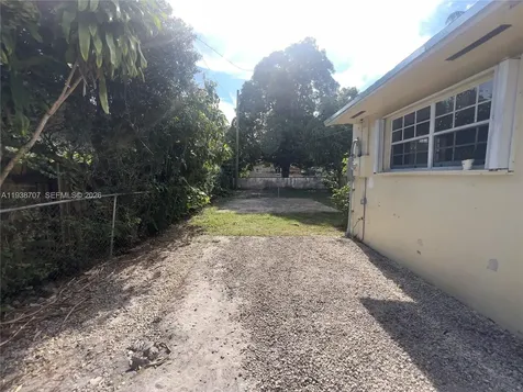 58 NE 117th Street Miami FL 33161