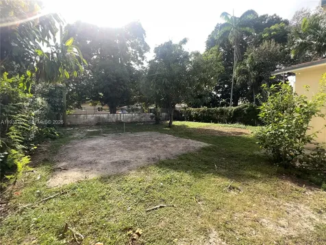 58 NE 117th Street Miami FL 33161