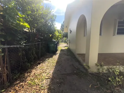 58 NE 117th Street Miami FL 33161