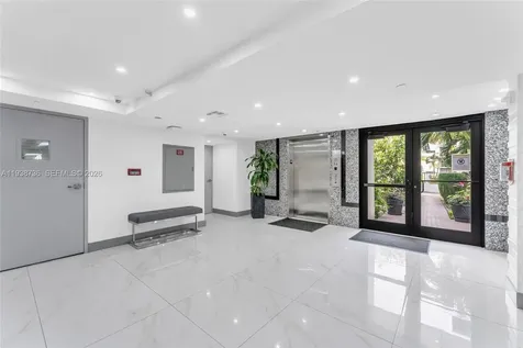 16919 N Bay Road Sunny Isles Beach FL 33160