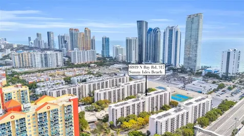 16919 N Bay Road Sunny Isles Beach FL 33160