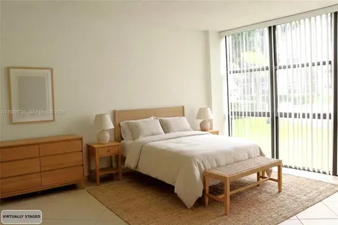 16919 N Bay Road Sunny Isles Beach FL 33160