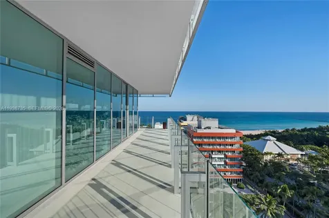 120 Ocean Drive Miami Beach FL 33139