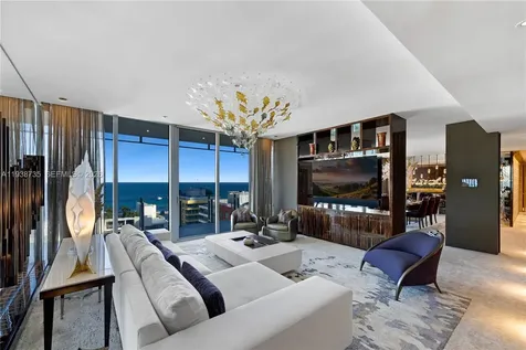 120 Ocean Drive Miami Beach FL 33139