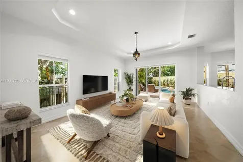 3211 Morris Lane Coconut Grove FL 33133