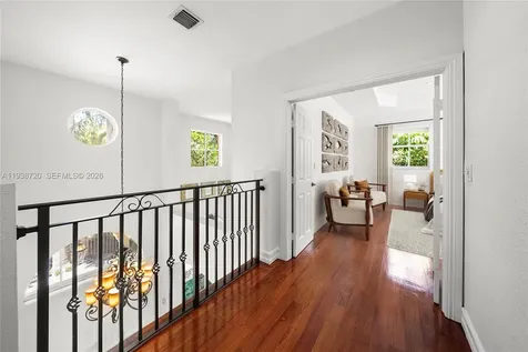 3211 Morris Lane Coconut Grove FL 33133