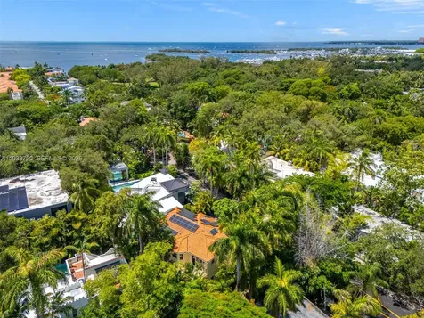 3211 Morris Lane Coconut Grove FL 33133