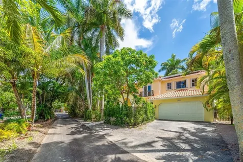 3211 Morris Lane Coconut Grove FL 33133