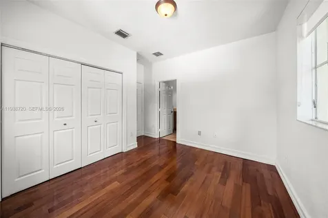 3211 Morris Lane Coconut Grove FL 33133