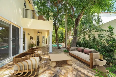 3211 Morris Lane Coconut Grove FL 33133