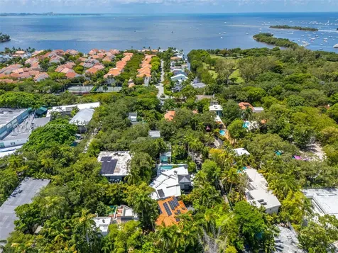 3211 Morris Lane Coconut Grove FL 33133