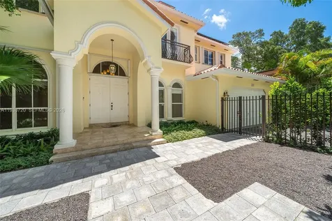3211 Morris Lane Coconut Grove FL 33133