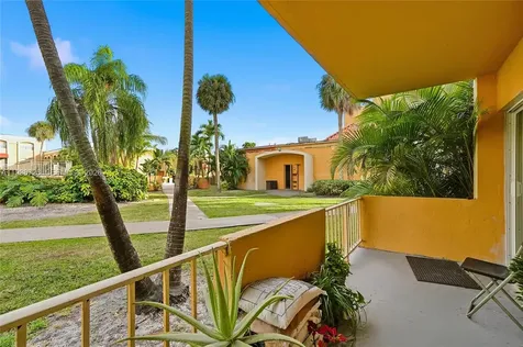 18101 NW 68th Avenue Hialeah FL 33015