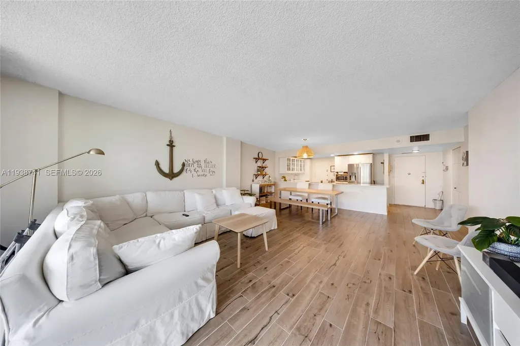 3800 S Ocean Drive Hollywood FL 33019