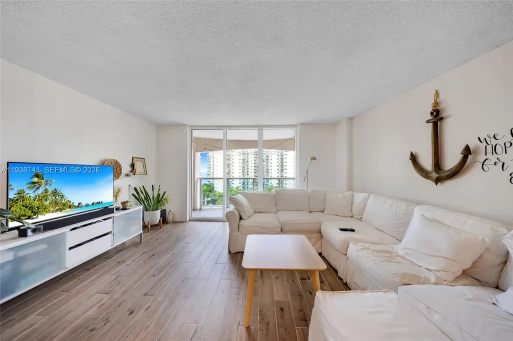 3800 S Ocean Drive Hollywood FL 33019