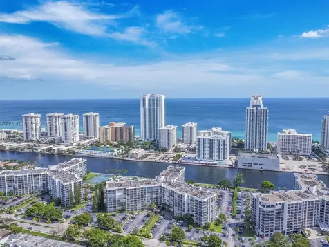 3800 S Ocean Drive Hollywood FL 33019