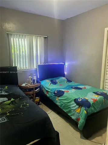 289 NW 109th Street Miami FL 33168
