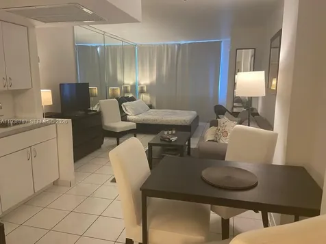 100 Lincoln Road Miami Beach FL 33139