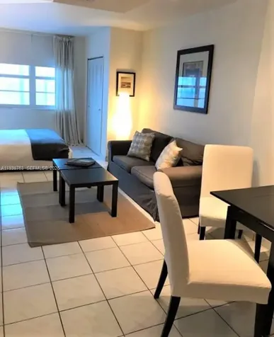100 Lincoln Road Miami Beach FL 33139