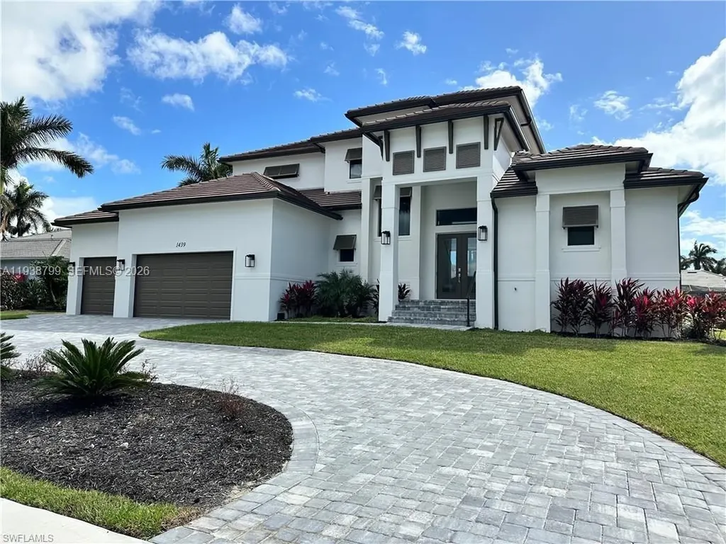 654 Bamboo Court Marco Island FL 34145