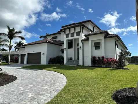 654 Bamboo Court Marco Island FL 34145