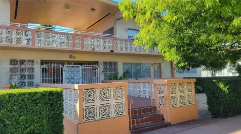 1050 Pennsylvania Avenue Miami Beach FL 33139
