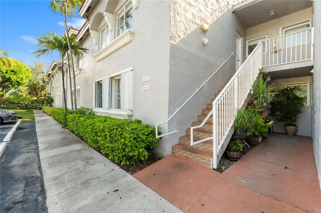 4736 NW 114th Avenue Doral FL 33178