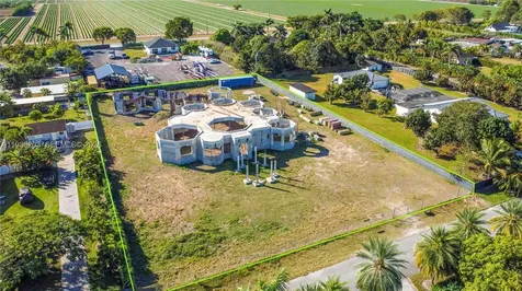 21320 SW 246th Street Unincorporated Dade FL 33031