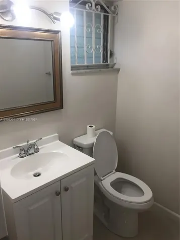 1550 NE 191st Street Miami FL 33179