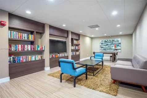 3675 N Country Club Drive Aventura FL 33180
