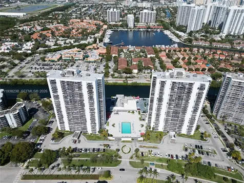 3675 N Country Club Drive Aventura FL 33180